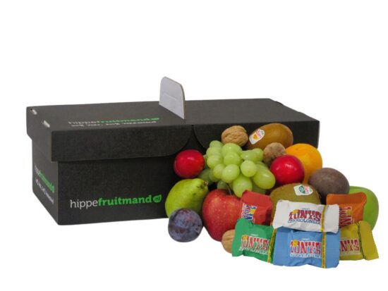 Fruitmand Tiny Tony Small met vers seizoensfruit en 6 Tiny Tony’s Chocolonely chocolaatjes