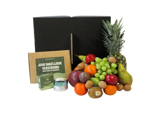 Duurzame fruitmand met vers fruit en lavendel Body Bar en Body Oil Bar van ShampooBars