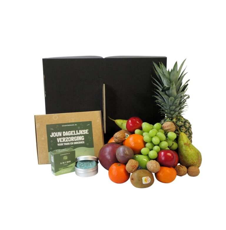 Duurzame fruitmand met vers fruit en lavendel Body Bar en Body Oil Bar van ShampooBars