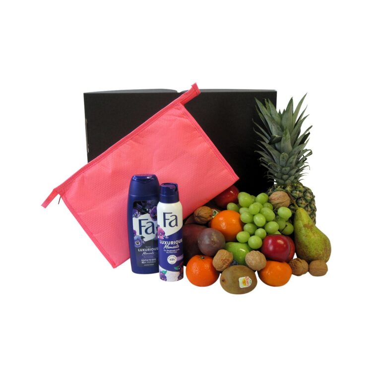 Fruitmand Health & Care Vrouw met verse ananas, kiwi, luxe toilettas en verzorgingsproducten - Hippefruitmand.nl