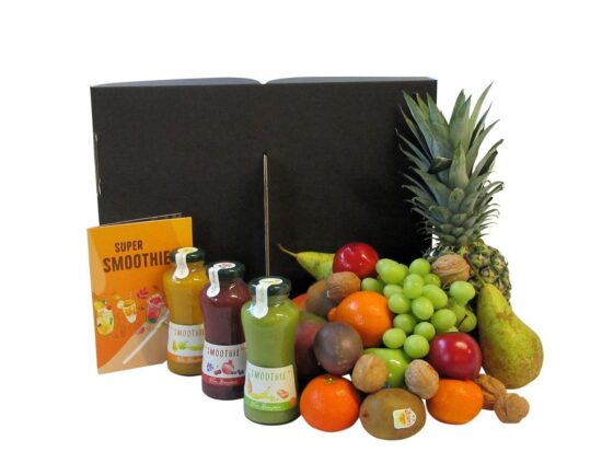 Fruitmand Smoothie is gevuld met het beste fruit en 3 flesjes smoothiesap