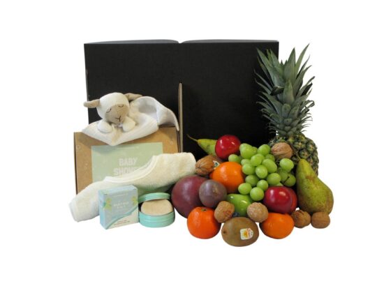 Luxe Duurzame Baby Geboorte Box met vers fruit, een plasticvrije Shampoobar in reisblikje, tutpopje en Slab