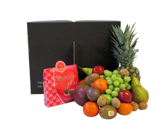 Luxe Hippe Fruitmand Veel Liefs Groot met vers fruit, Schulp sap en Belgische chocolade"
